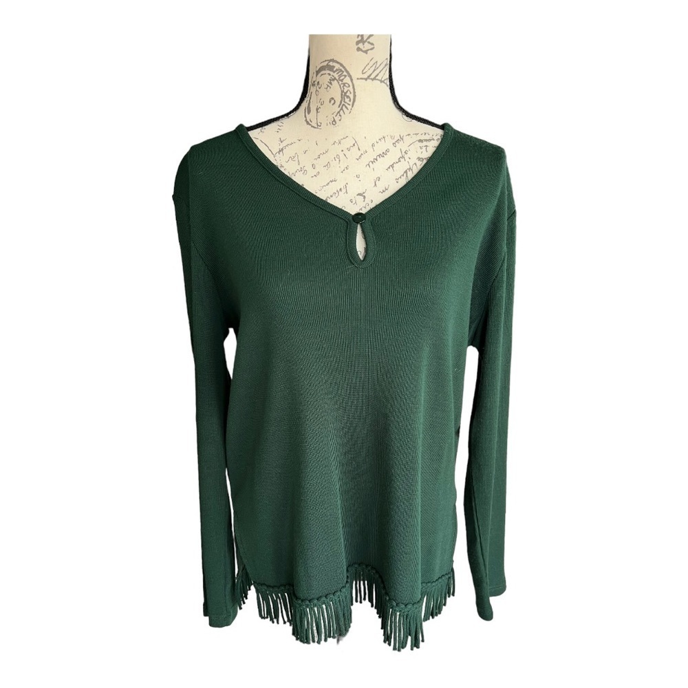 Nina Leonard hunter green, fringe bottom sweater size M, new with tags